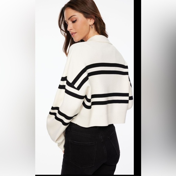 Dynamite Cropped Striped V-Neck collar POLO Grey & White Sweater XS - Picture 4 of 5